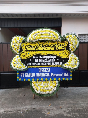 Papan Bunga Duka di Rapak Dalam